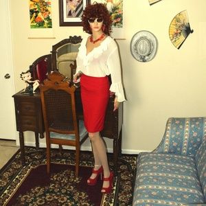 RED STRETCH SKIRT WITH SLIT AND BOW...